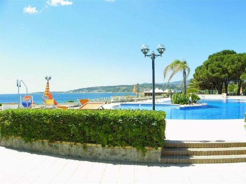Estella Club Montepaone Buitenkant foto